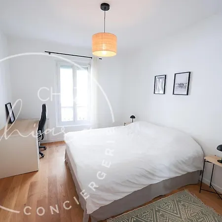 Bright & Stylish - Newly Renovated - 15th Arr Paris