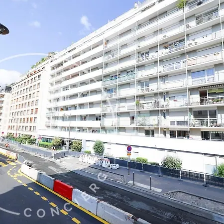 Bright & Stylish - Newly Renovated - 15th Arr Appartement *