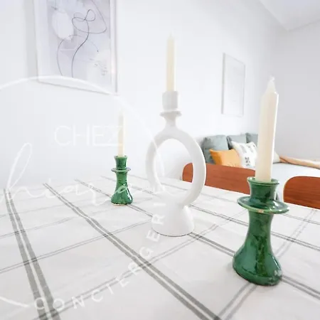 Bright & Stylish - Newly Renovated - 15th Arr Apartmán
