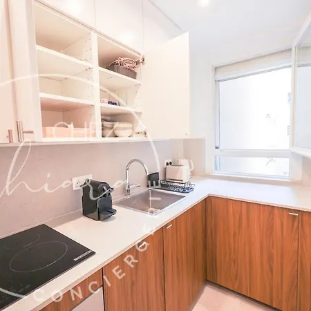 Bright & Stylish - Newly Renovated - 15th Arr Appartement *